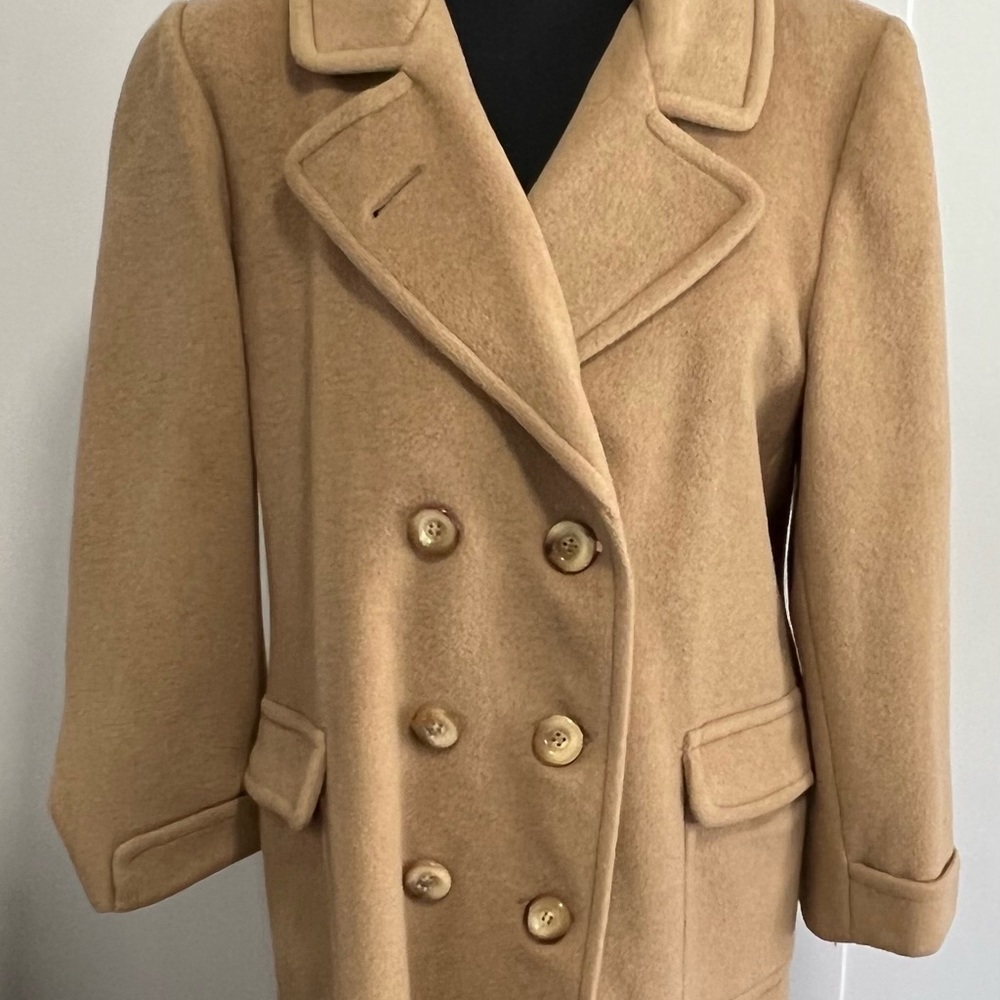 Vintage long 💯 Camel hair coat sz medium vguc